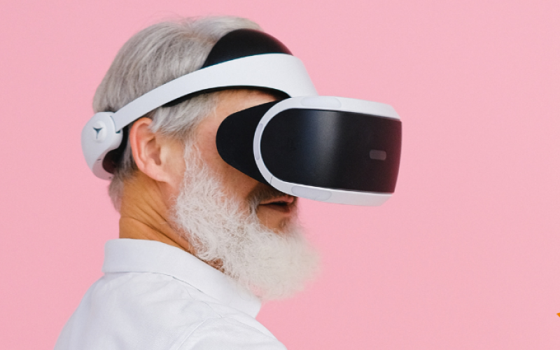 À la découverte des casques de réalité virtuelle  Explorations numériques